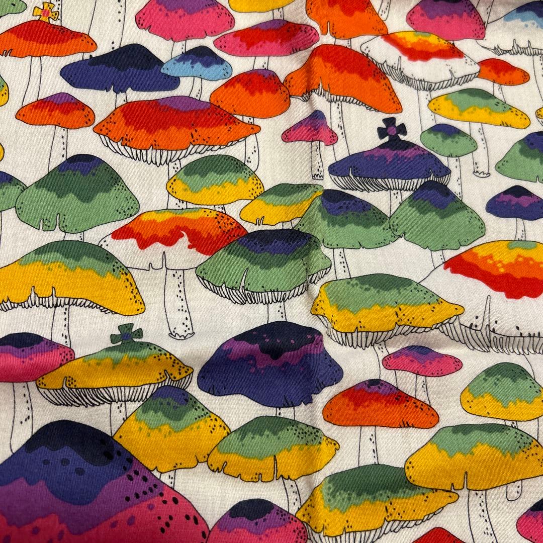 ヴィヴィアンウエストウッド ハンカチ きのこ vivienne westwood