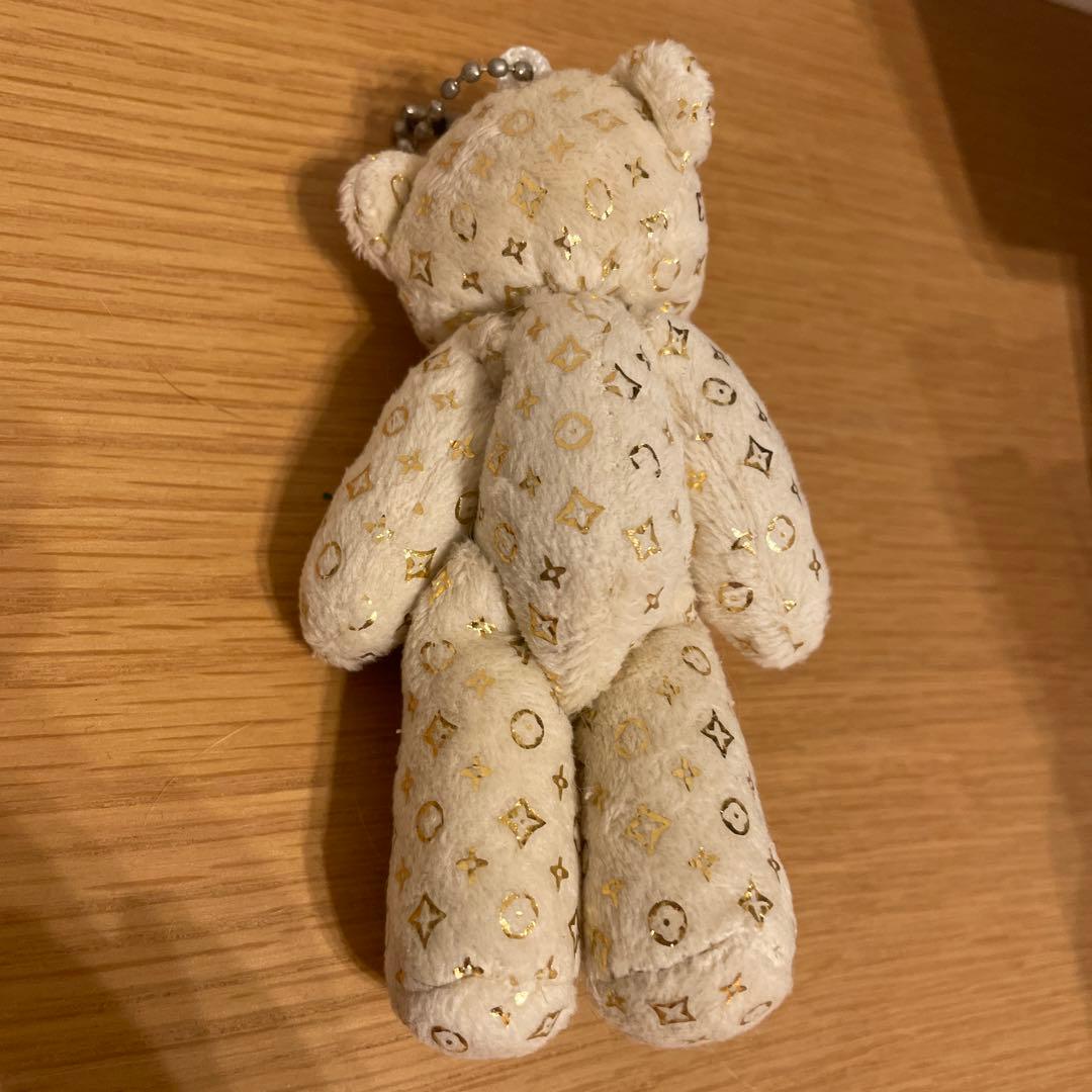 ルイヴィトン くま ぬいぐるみ キーホルダー - メルカリ