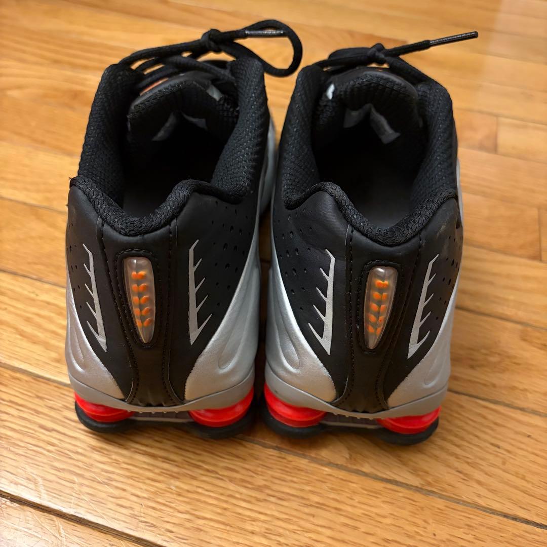 ナイキ ショックス R4 26.5cm