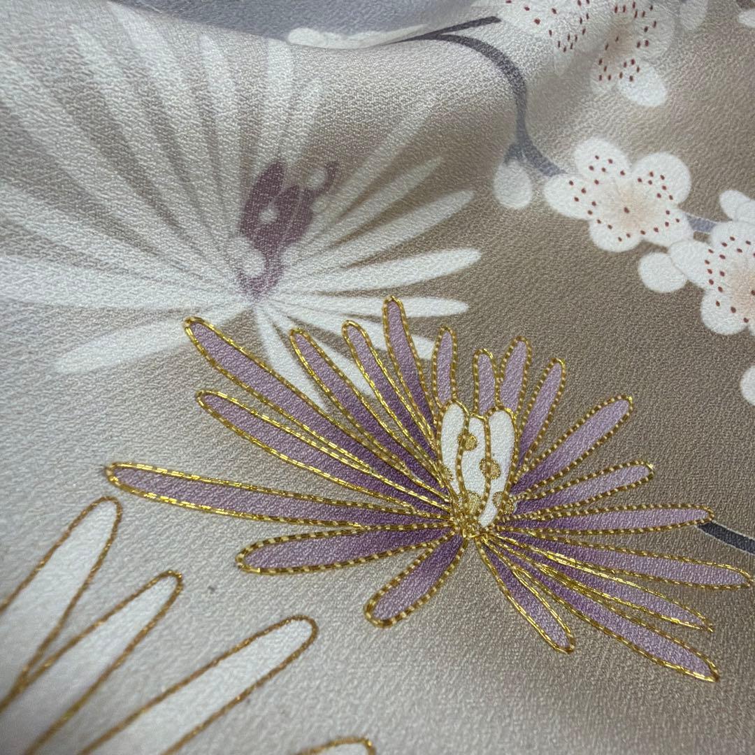 正絹　付け下げ　友禅染《金彩　金駒刺繍　花々》