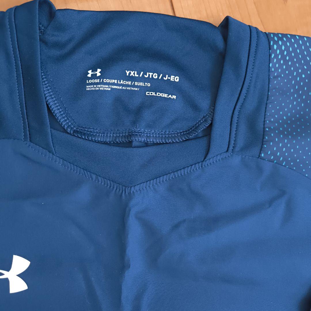 Under Armour ピステ・ウィンドブレーカー上下セット身長155〜165