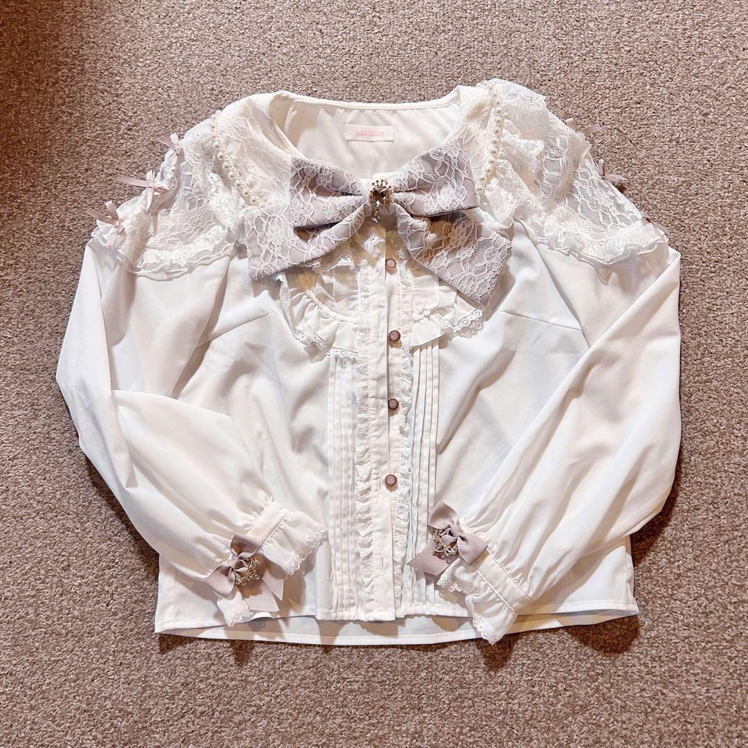 LIZLISA ミルフィーユフリルブラウス ホワイト×ピンク - メルカリ