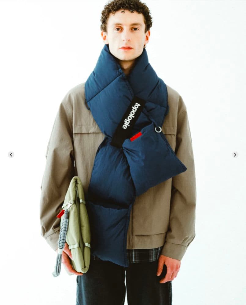 topologie マフラー Puffer Scarf Marine Blue - メルカリ