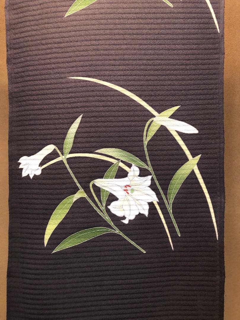 お値下げ致しました。」単衣 夏染帯 百合 新品未仕立、生地は絽縮緬