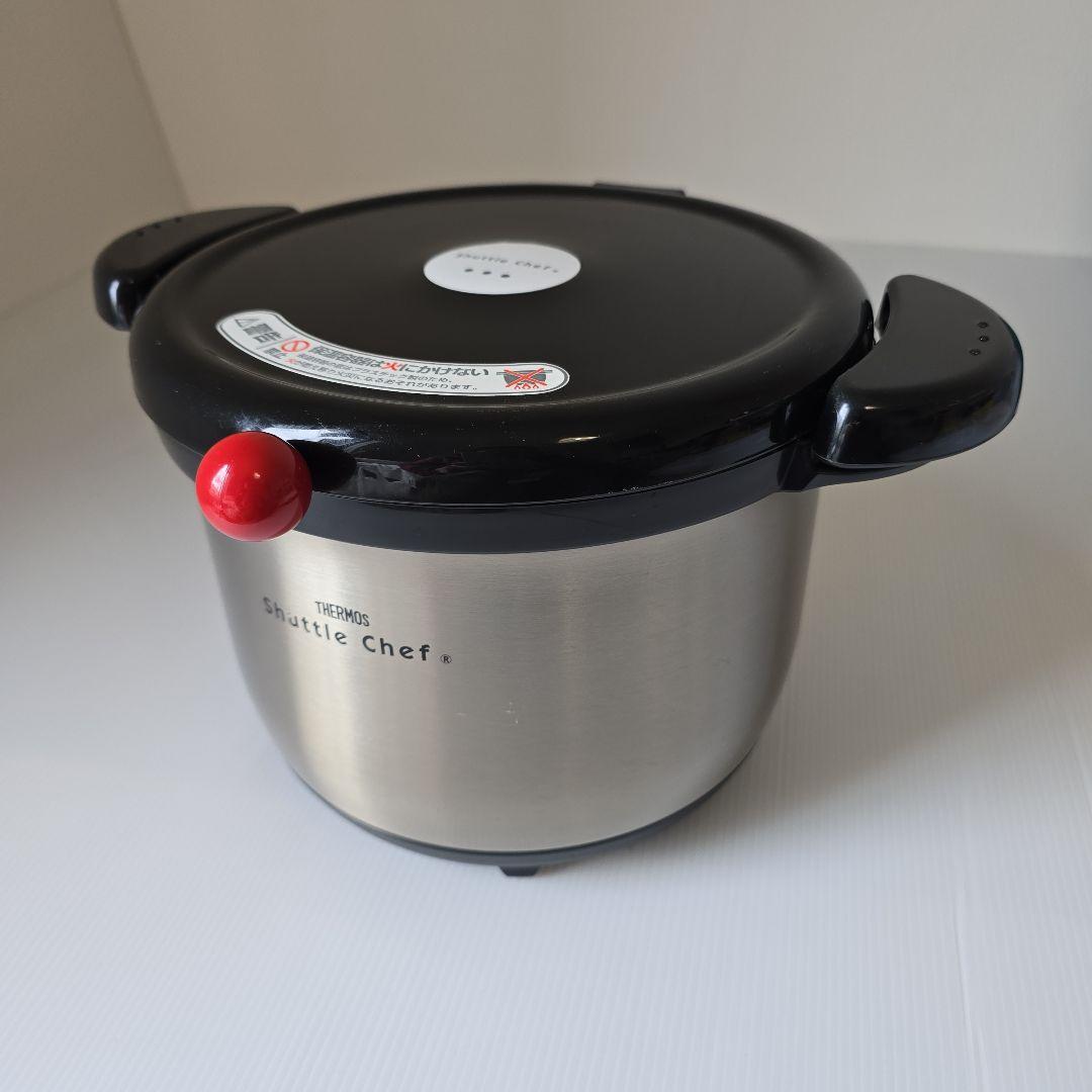 グエングエン様専用】THERMOS 真空保温調理鍋 Shuttle Chef - メルカリ