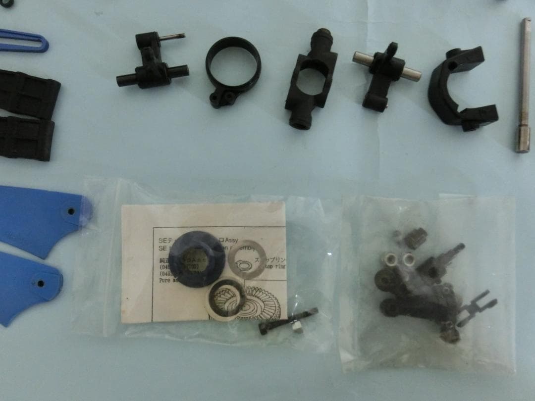 ☆1003小僧様専用 ヒロボー シャトル ラジコンヘリコプター 金属部品