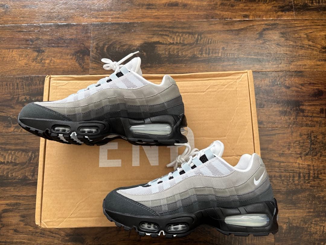 未使用 Nike W AirMax 95 OG 