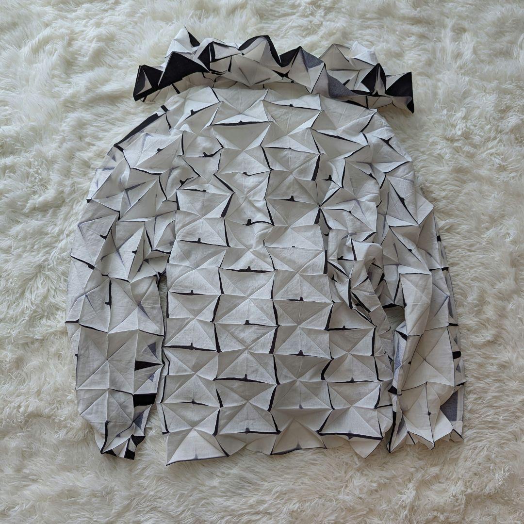 希少✨️イッセイミヤケ 折り紙 2way立体プリーツドルマンシャツ 19AW