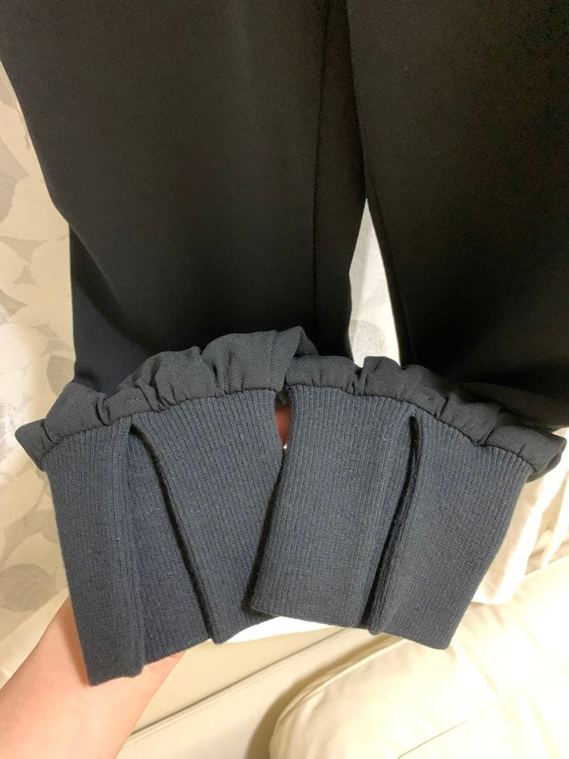Col Pierrot×eclat とろみスリットリブパンツ ブラック 34 - メルカリ
