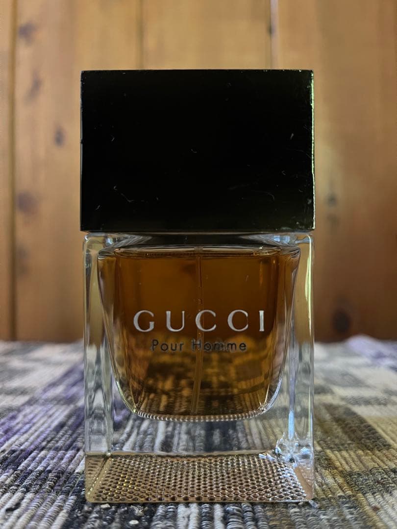 GUCCI プールオム　オードトワレ　50ml　スプレータイプ　中古 廃盤 レア】グッチバイグッチ スポーツプールオム オードトワレ 香水