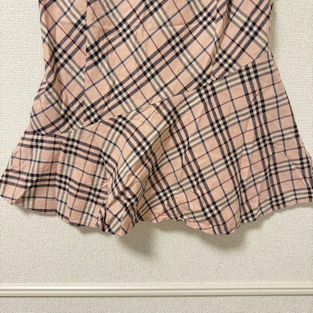 BURBERRY】チェック柄フレアスカート ひざ丈 スリット Mサイズ - メルカリ