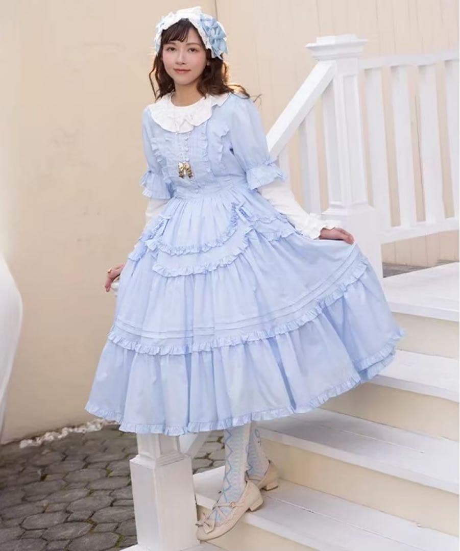 axes femme Chalmiereフリルロングワンピース - メルカリ