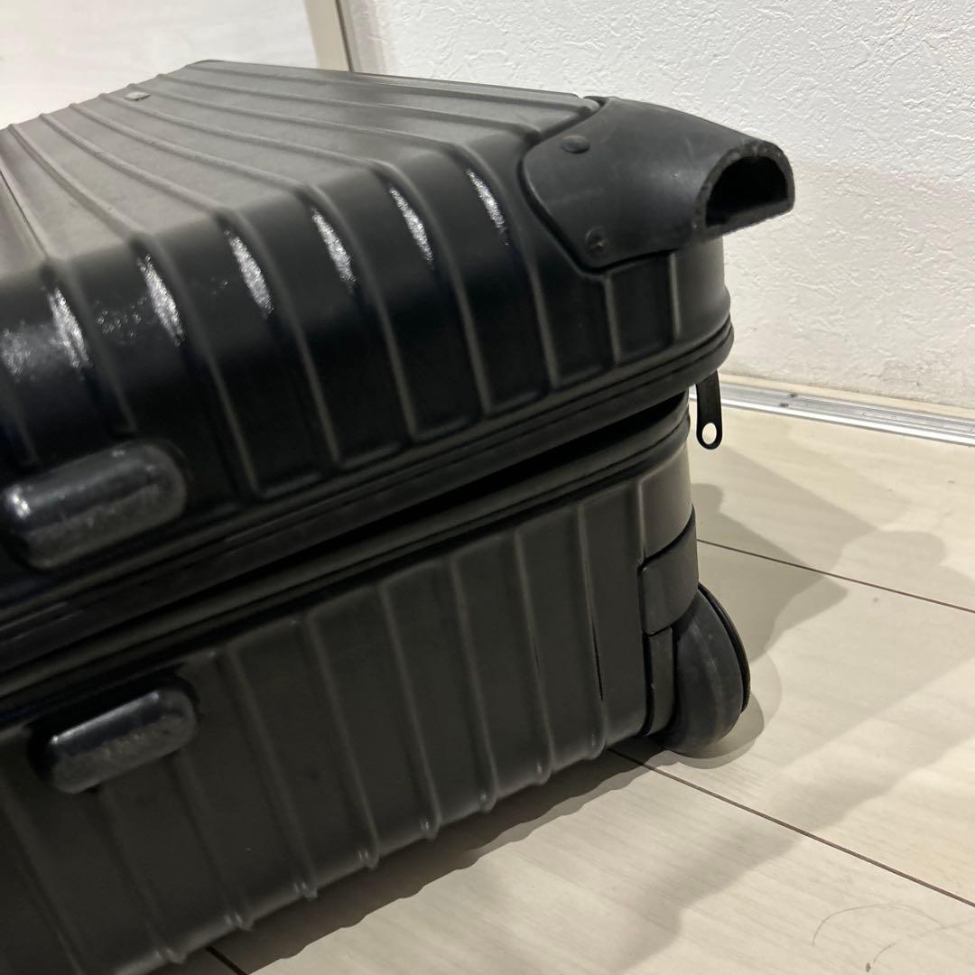 希少】リモワ サルサ 63L 2輪 キャリーケース ブラック 黒 - メルカリ