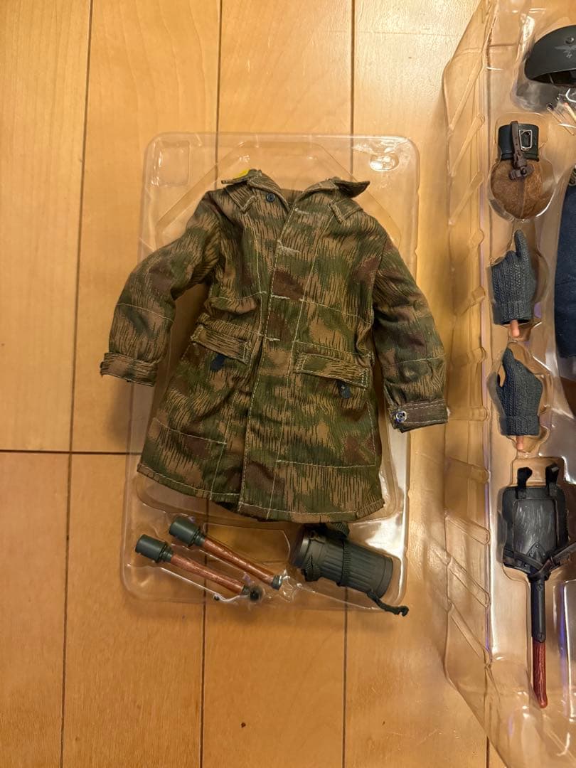 bbi 大戦時ドイツ軍降下猟兵 ミリタリーフィギュア 冬季装備エリート