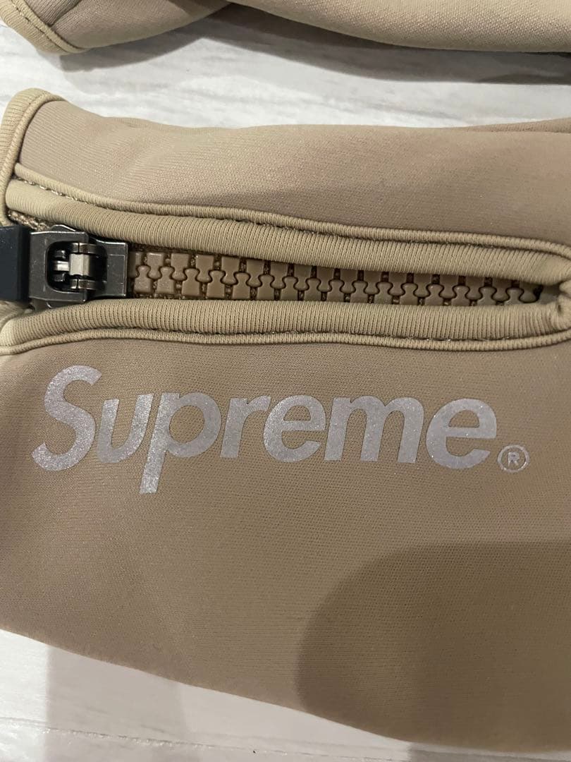 小物 Supreme WINDSTOPPER Zip Gloves \"Taupe\"