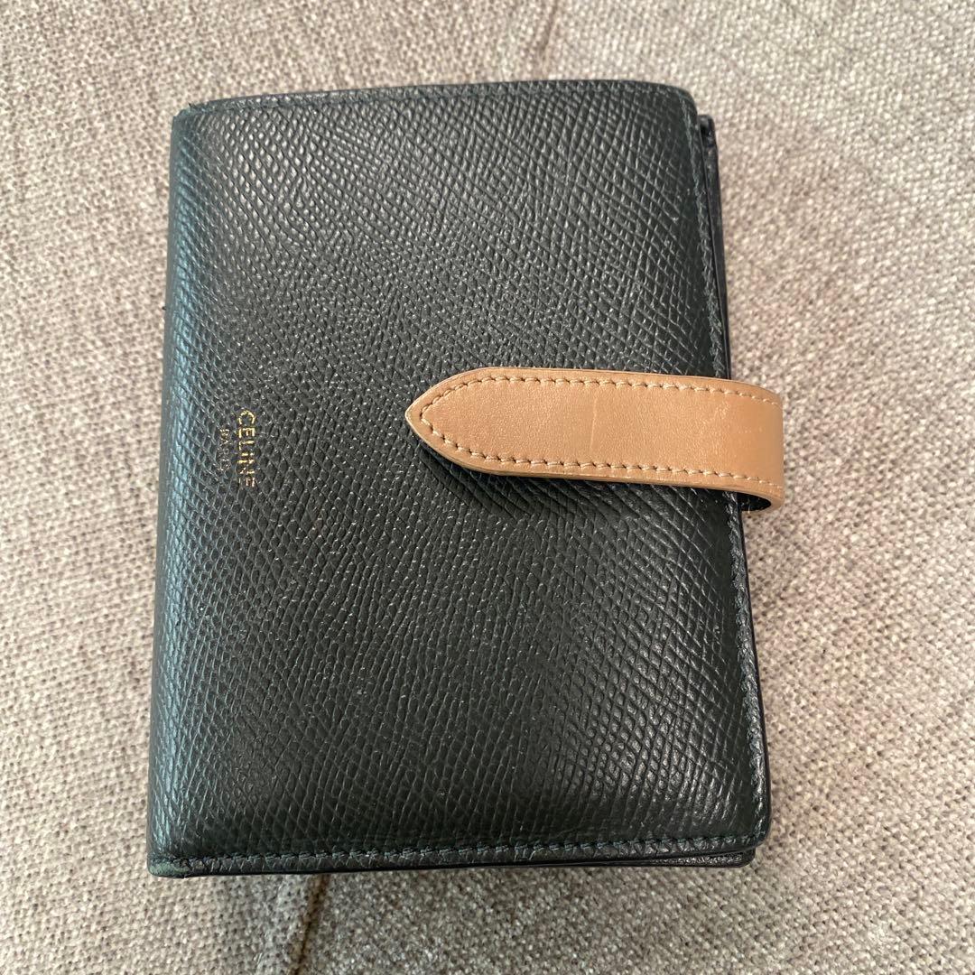 CELINE 二つ折り財布 レザー 121020.jpg