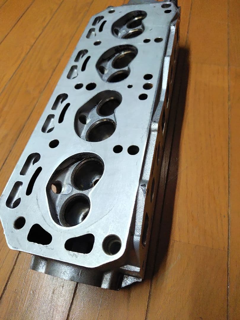 サニートラック A12型エンジン ヘッドブロック - メルカリ