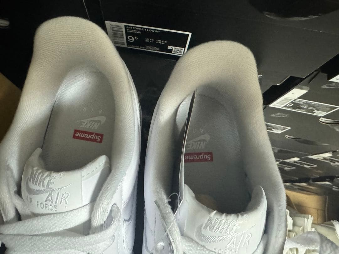 Nike Air Force 1 Supreme ホワイト 新品-24.５