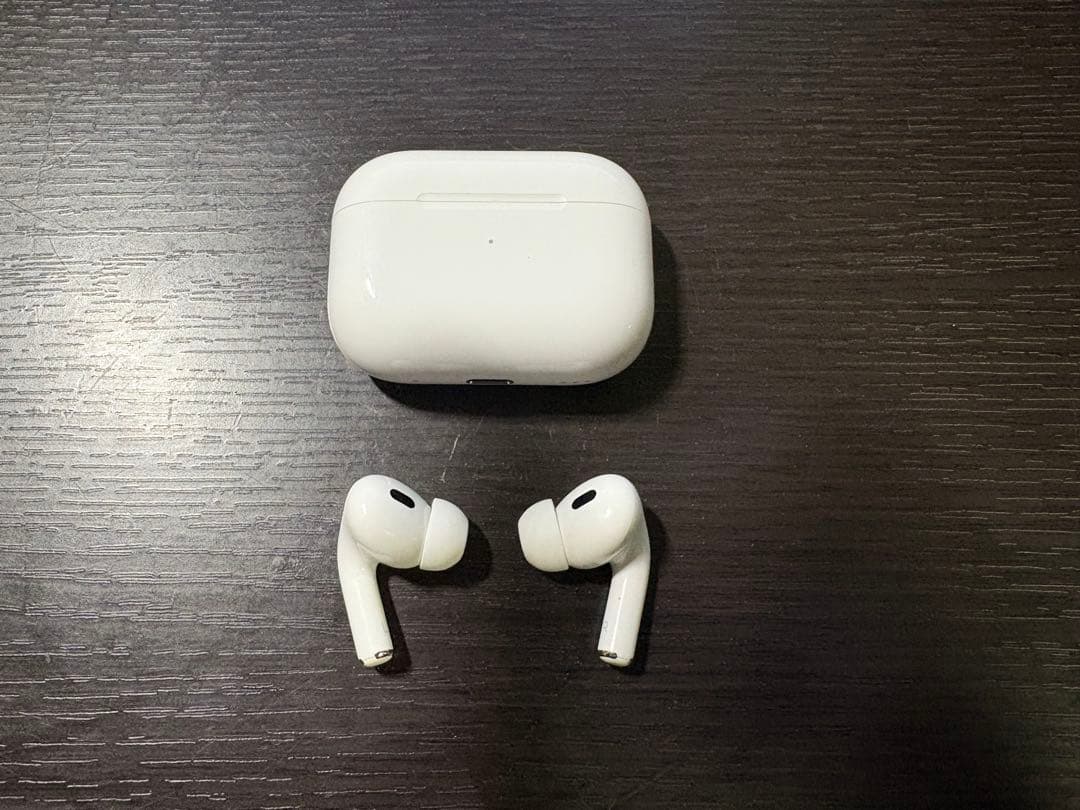 AirPods Pro第二世代 セット(左右イヤホン、ケース、その他) imgrc0127490404.jpg