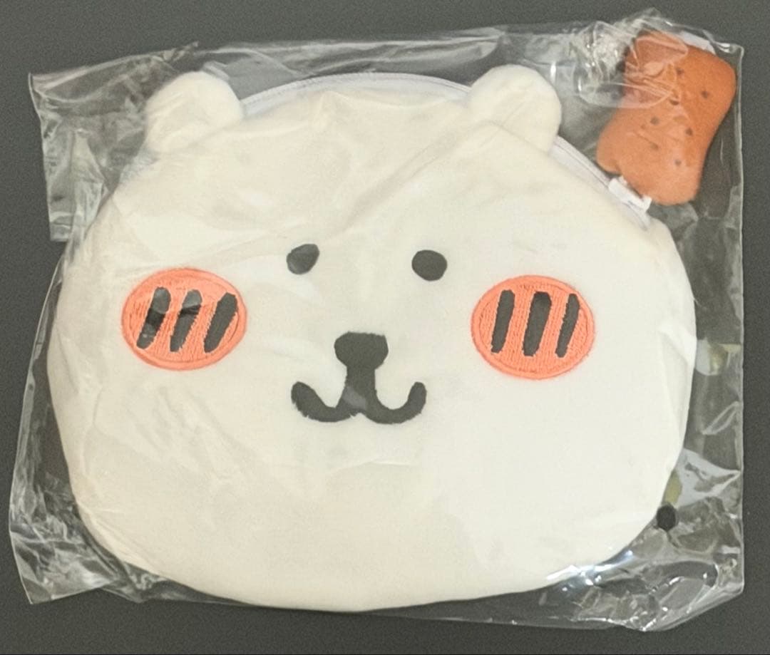 自分ツッコミくま ぬいぐるみフェイスポーチ - メルカリ