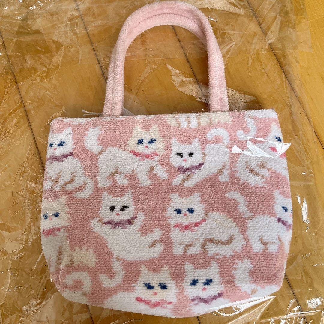 新品】フェイラー モフモフネコチャン バッグ ペールピンク - メルカリ