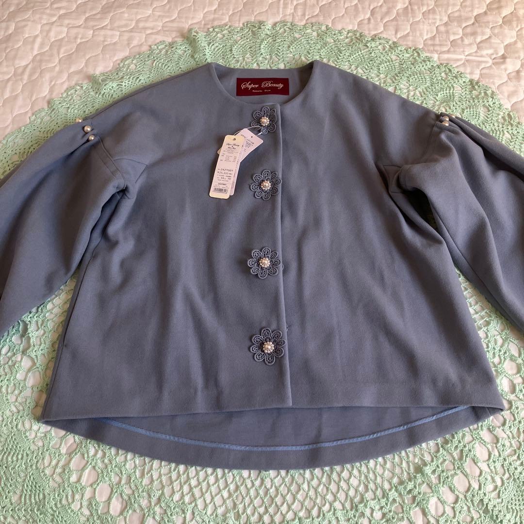 スーパービューティー☆44☆新品タグ付袖パールビジューとお花モチーフ
