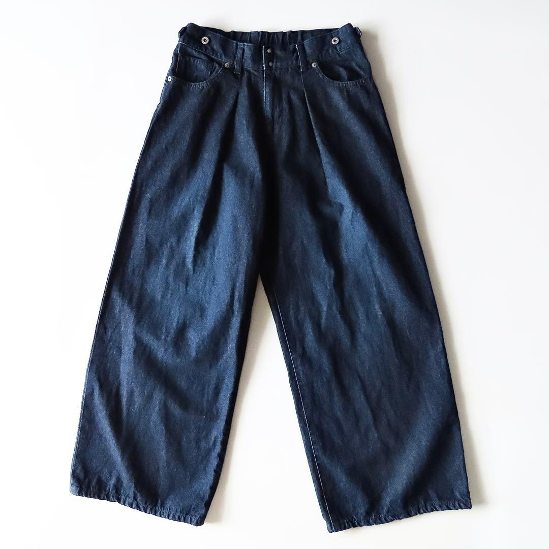 定番 北欧、暮らしの道具店 すっきり見えインタックのワイドデニム