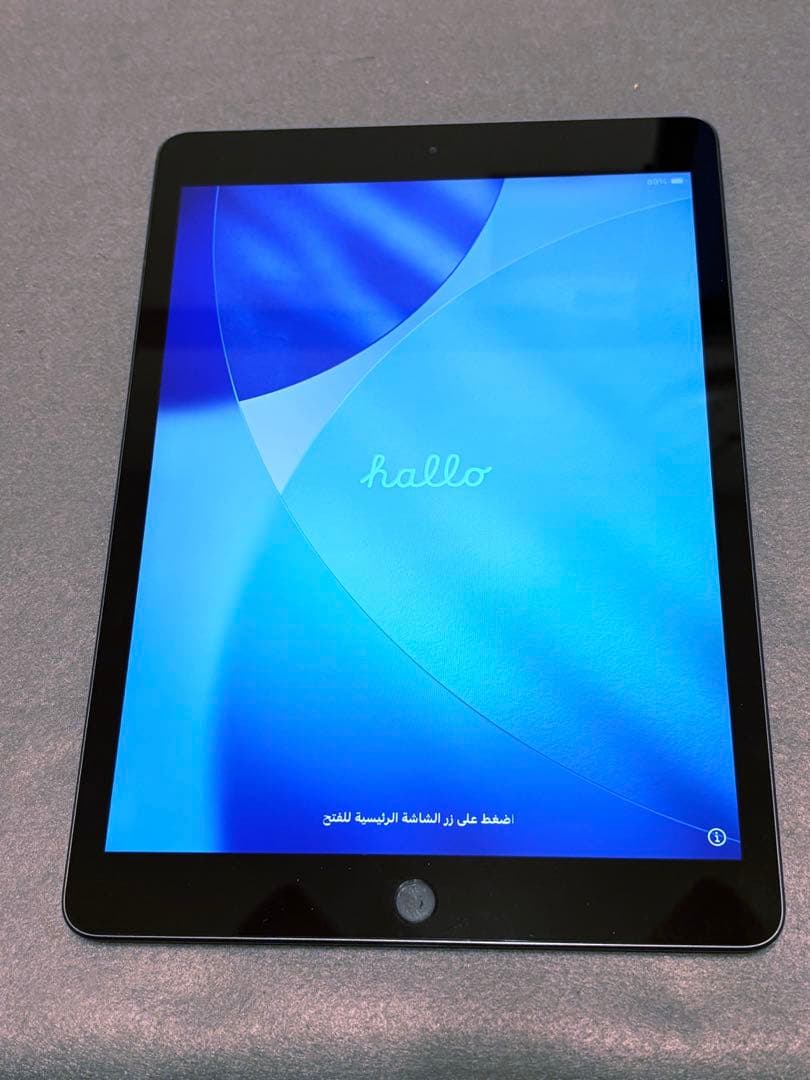 iPad 第8世代 wi- fi モデル 32GB スペースグレイ - メルカリ