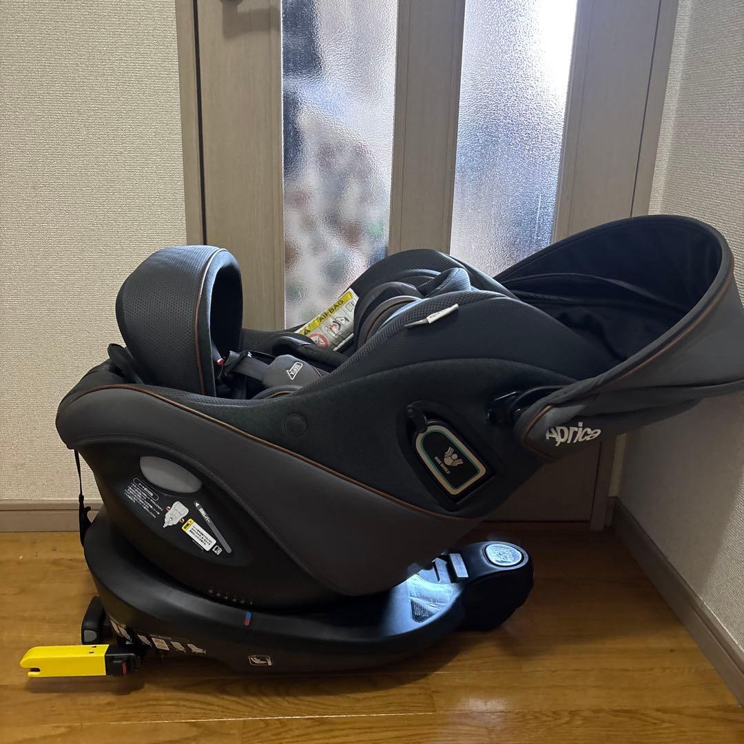 ♡極美品‼️♡ Aprica クルリラビッテプロテクト チャイルドシート