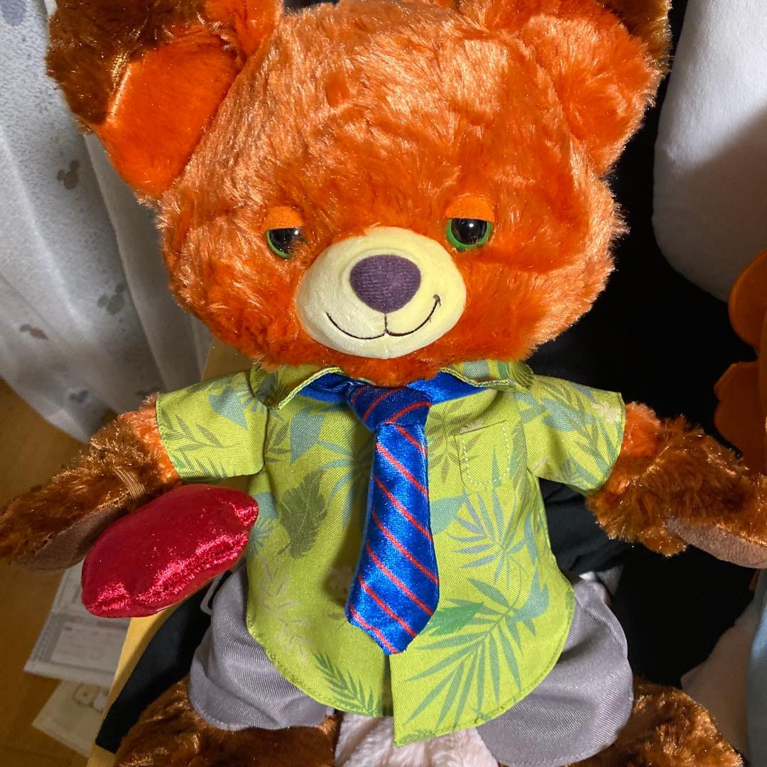 お顔厳選！ディズニーストア ユニベア ニック ぬいぐるみ - メルカリ