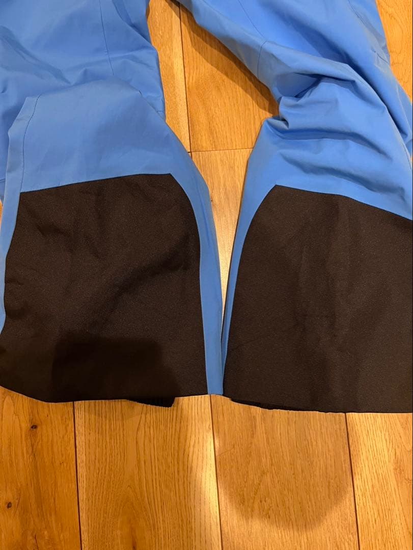 北欧 Peak Performance 中綿スノーパンツ W Anima M - メルカリ