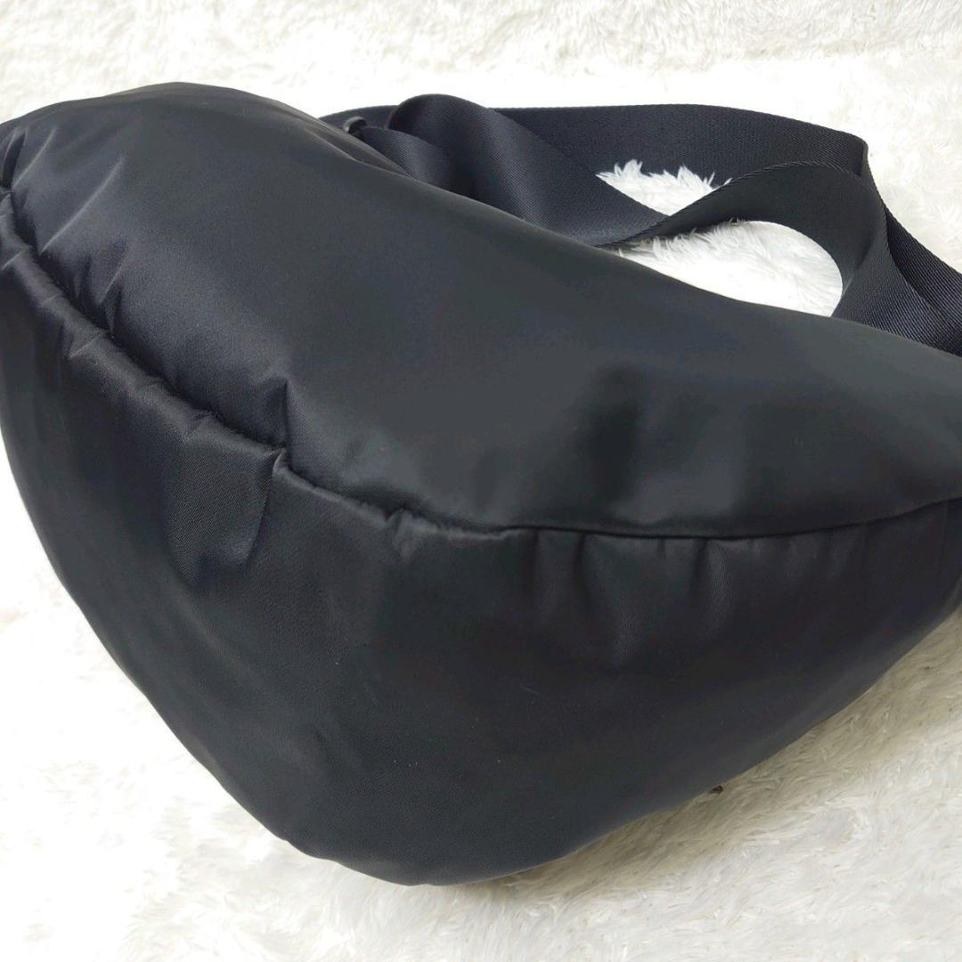 未使用級】極美品 オニツカタイガー メッセンジャーバッグ 刺繍