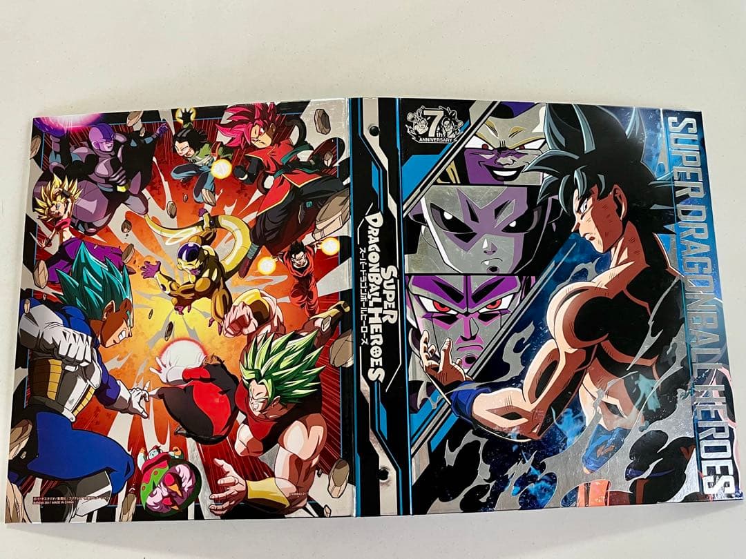スーパードラゴンボールヒーローズ 7周年記念バインダー カード81枚入