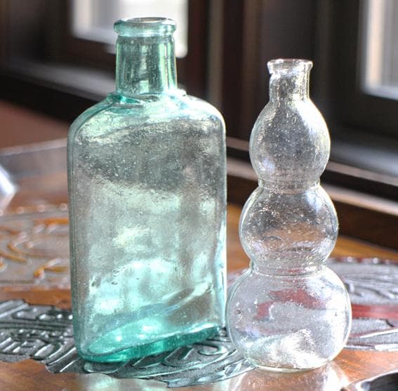 アンティーク日本の未使用気泡ガラスボトル瓢箪ニッキ水青緑酒瓶