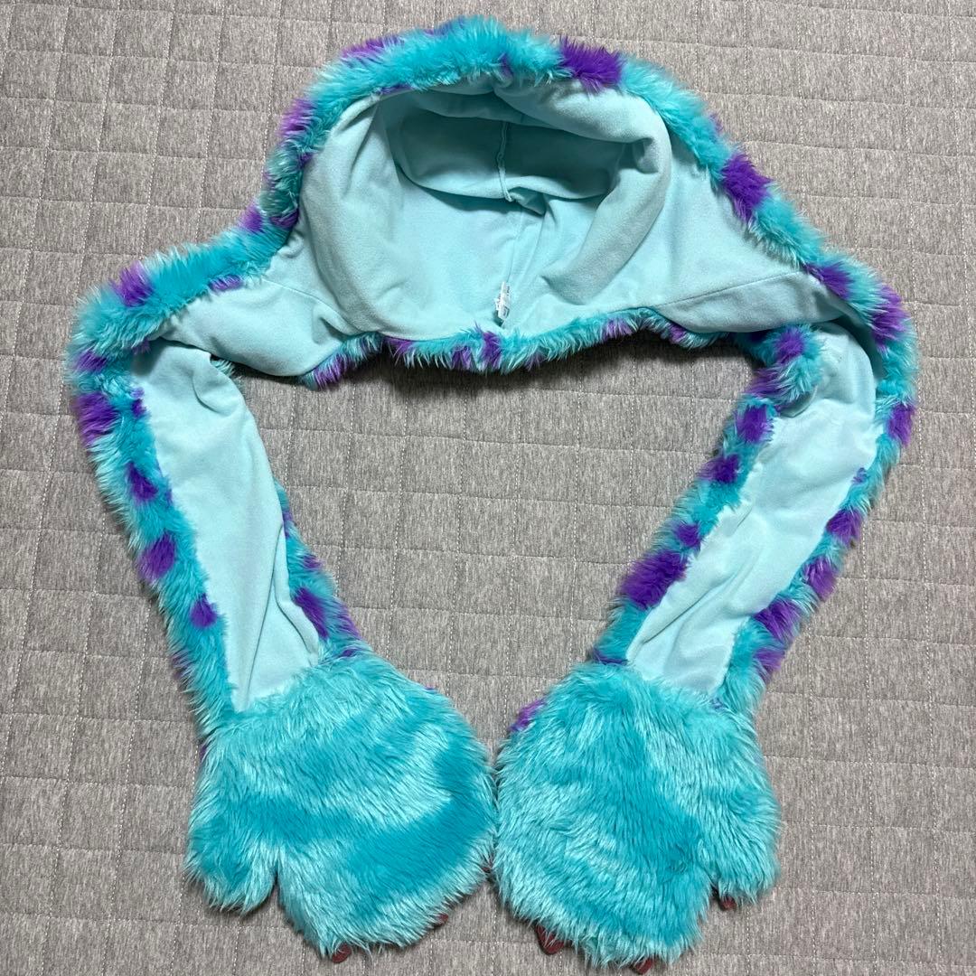 ディズニー モンスターズインクサリー 帽子 マフラー 手袋 ファン