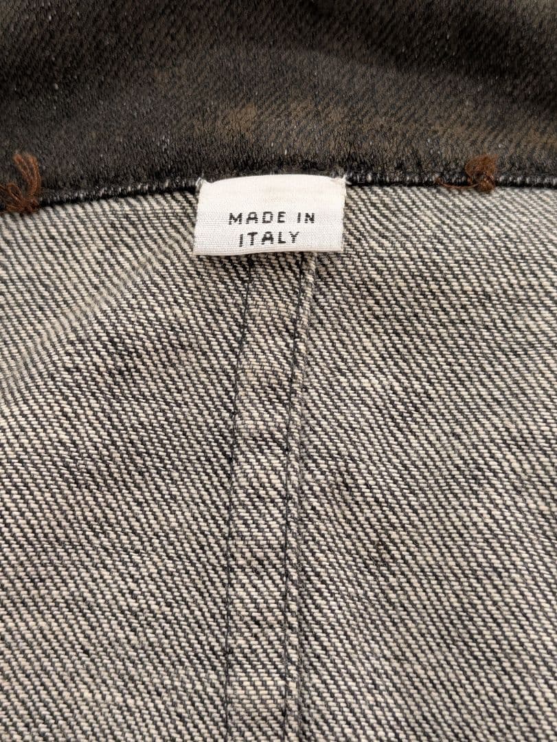 ブランド名、ジョン・ガリアーノ、 過去にショー出品歴有り。 綺麗な