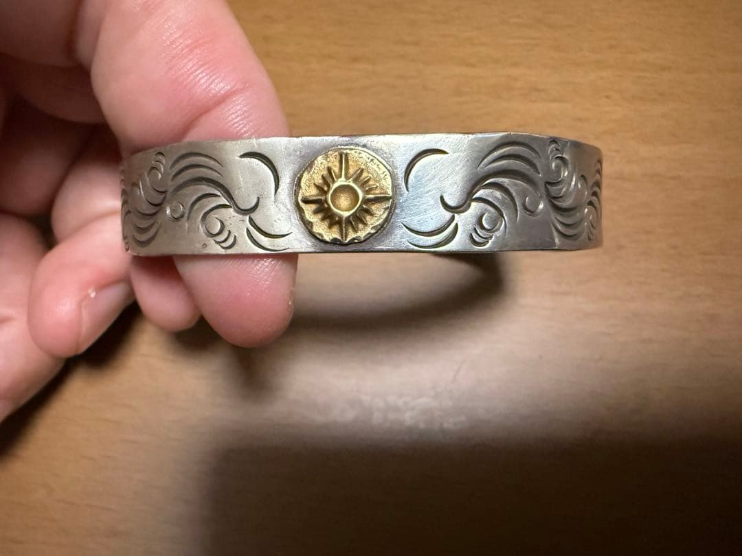 最終値下げ　アリゾナフリーダム　B-28 シルバー×K18バングル B-28 | ブレスレット | ARIZONA FREEDOM（アリゾナフリーダム）公式サイト