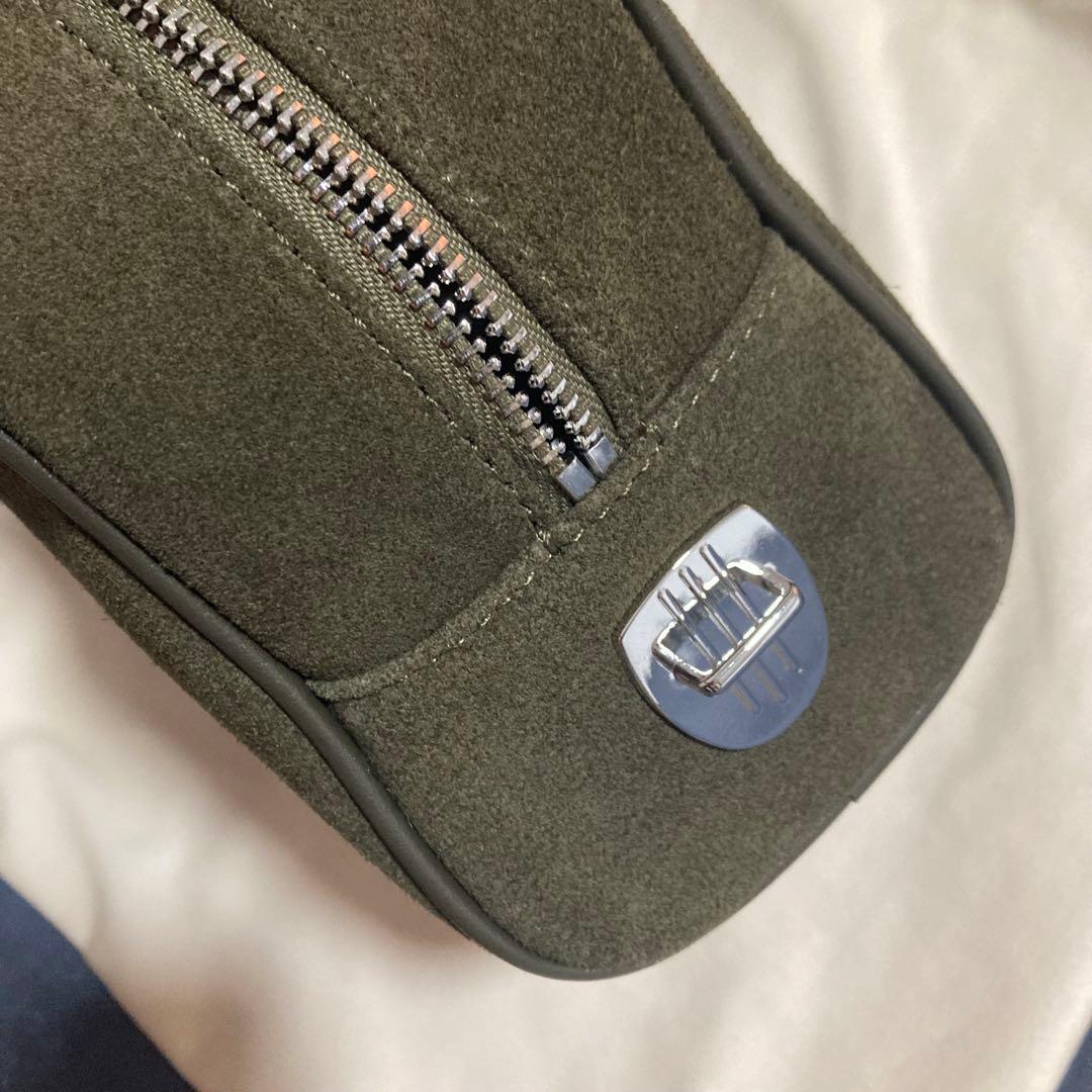 TOUT Y EST オリーブグリーン トートバッグ - メルカリ