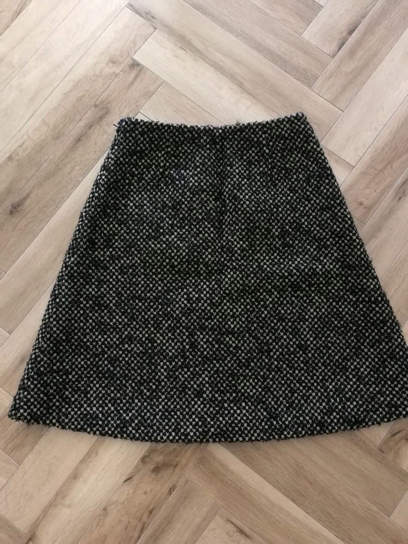 PRADA 冬厚地スカート38