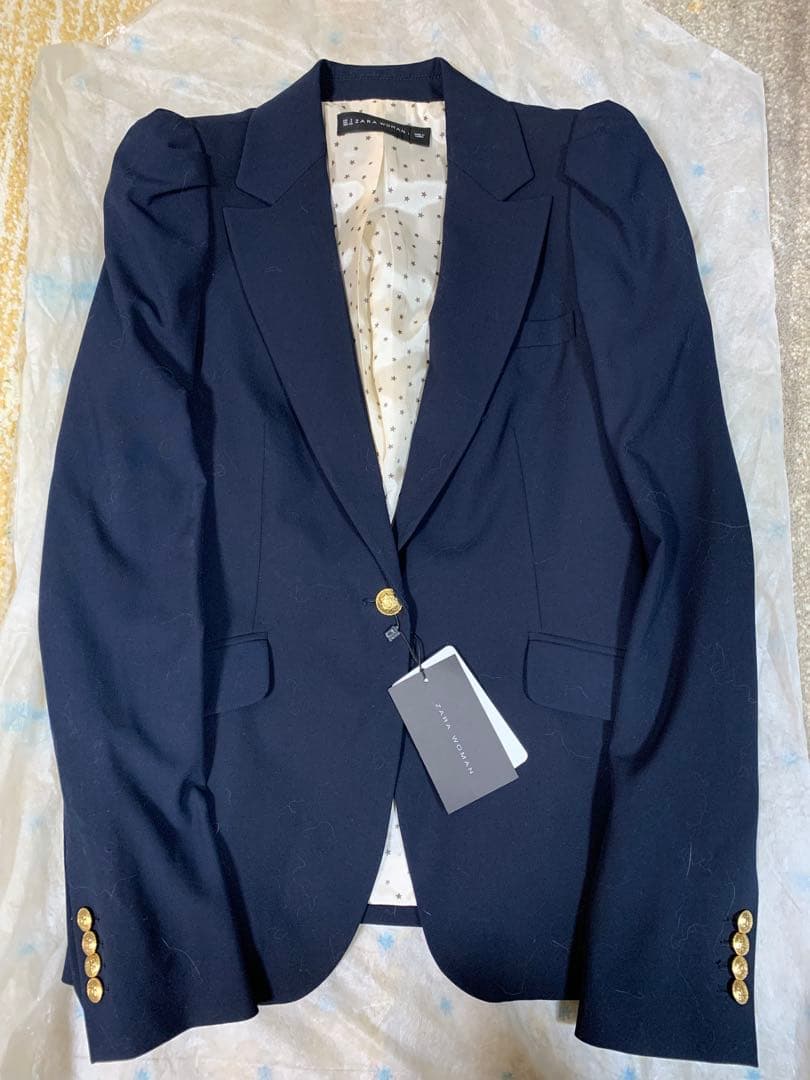 専用　新品タグ付き　ZARAザラ　紺色ジャケット　紺ブレ ZARA ザラ 紺ブレ ブレザー 金ボタン ダブル ジャケット ネイビー 紺