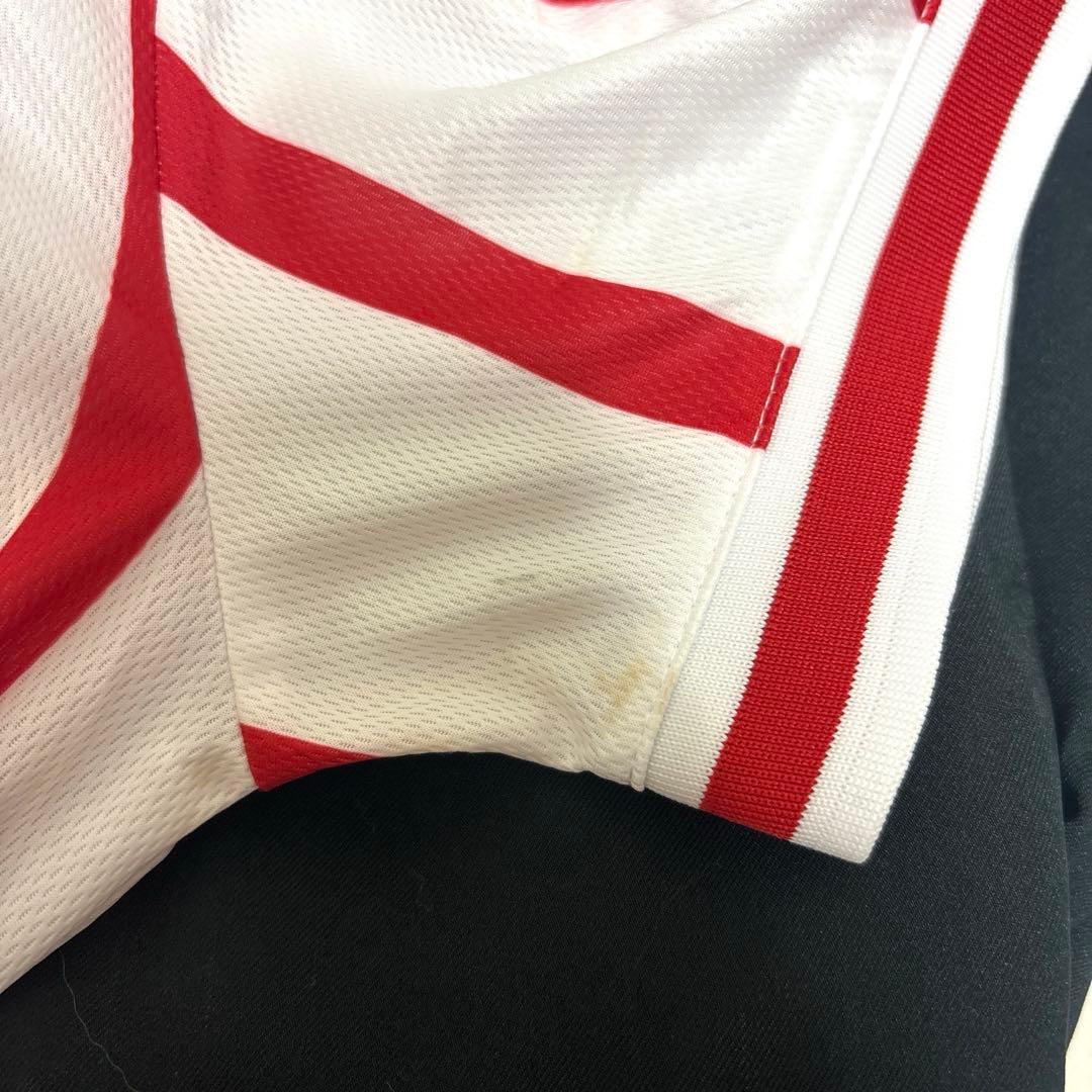 ラウンドワン 制服 ユニフォーム アミューズメント 店員 社員