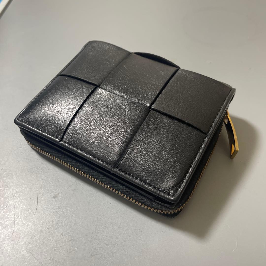 ボッテガヴェネタ 二つ折り ラウンドファスナー 財布 マキシイントレ