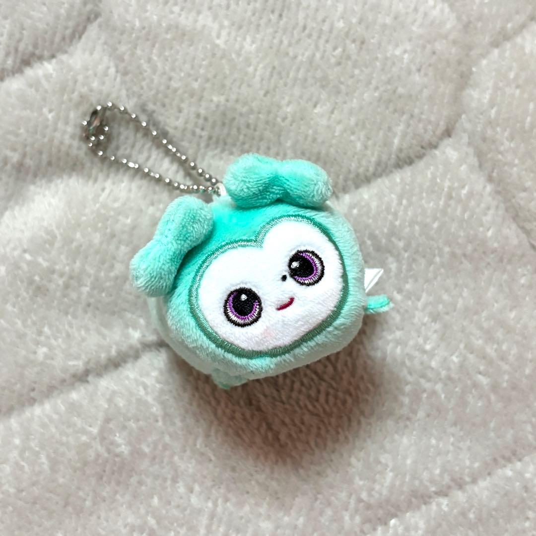 TWICE ミナ ミブリー くっつきチャーム バッグチャーム - メルカリ