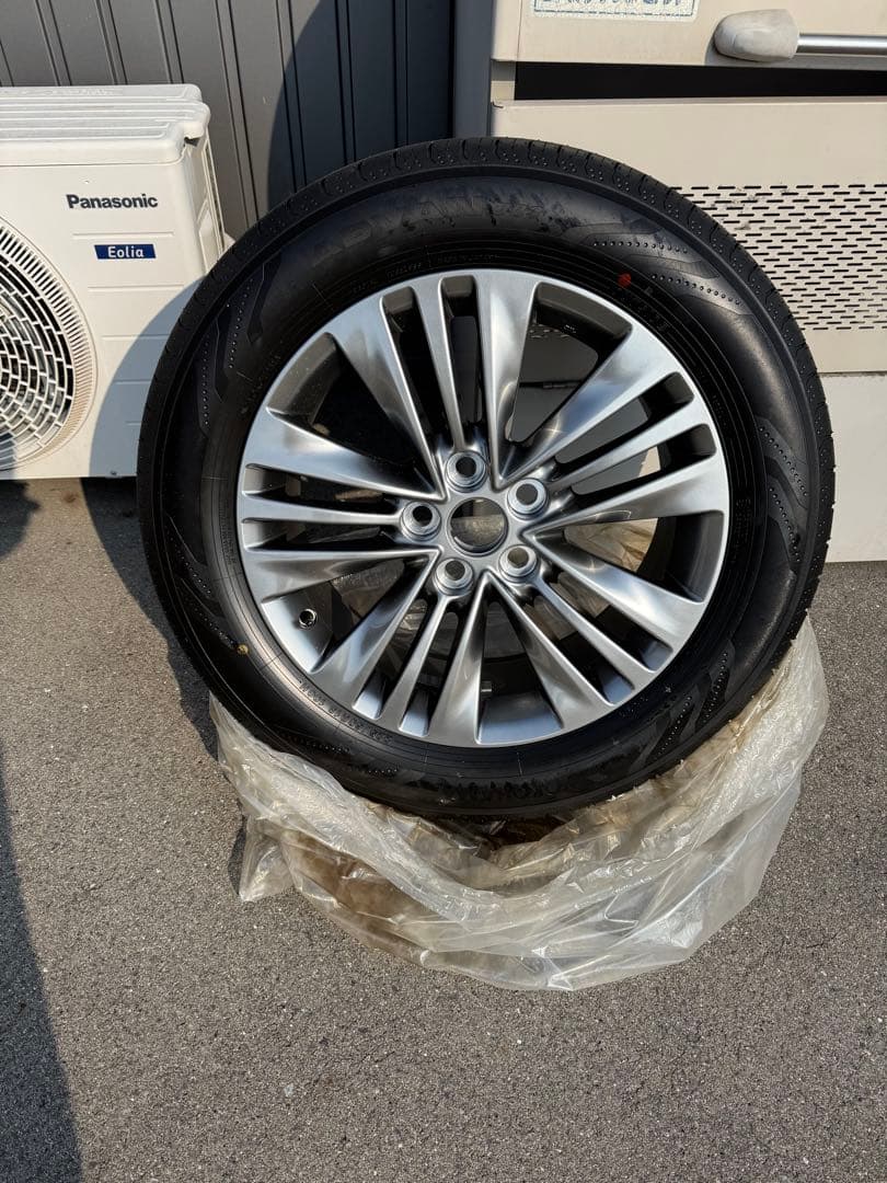 アルファード40系 18インチ 純正タイヤホイールセット トヨタ アルファード 40 純正 18インチ タイヤホイール の買取価格