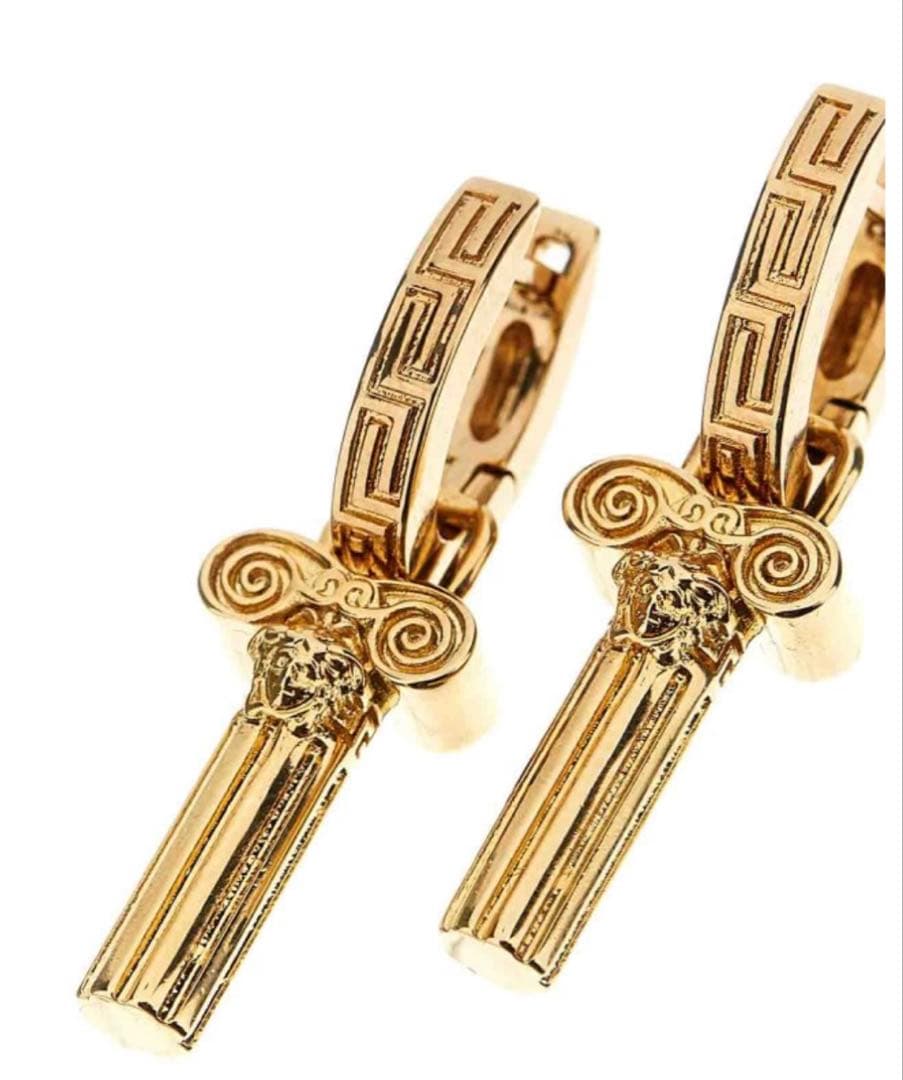 ヴェルサーチ☆ヒョンジン着用ピアス VERSACE ピアス - メルカリ