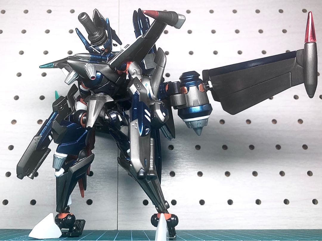 ダンボール戦機 LBX改造機 F【匿名配送】 - メルカリ