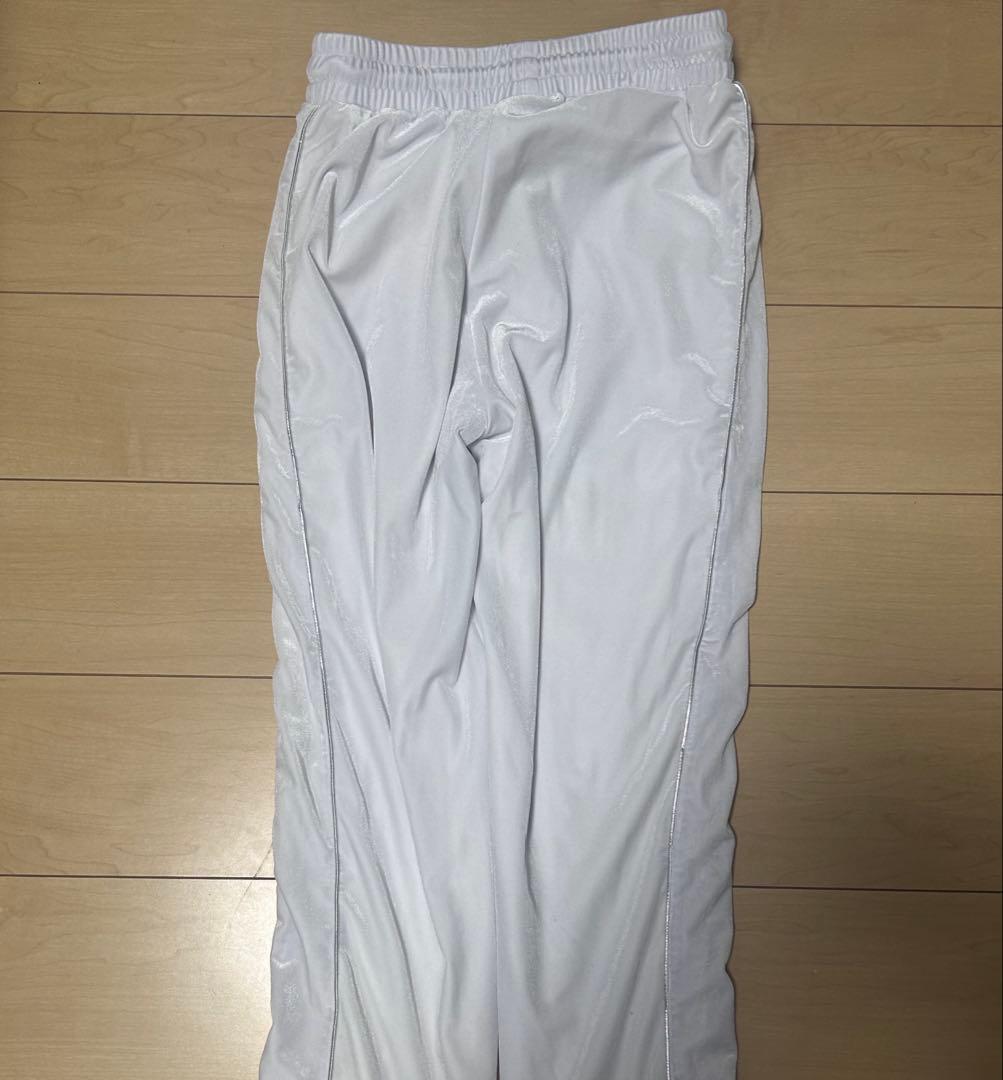 即完売品 Mサイズ YB Yxngbratz Velour Pants - メルカリ