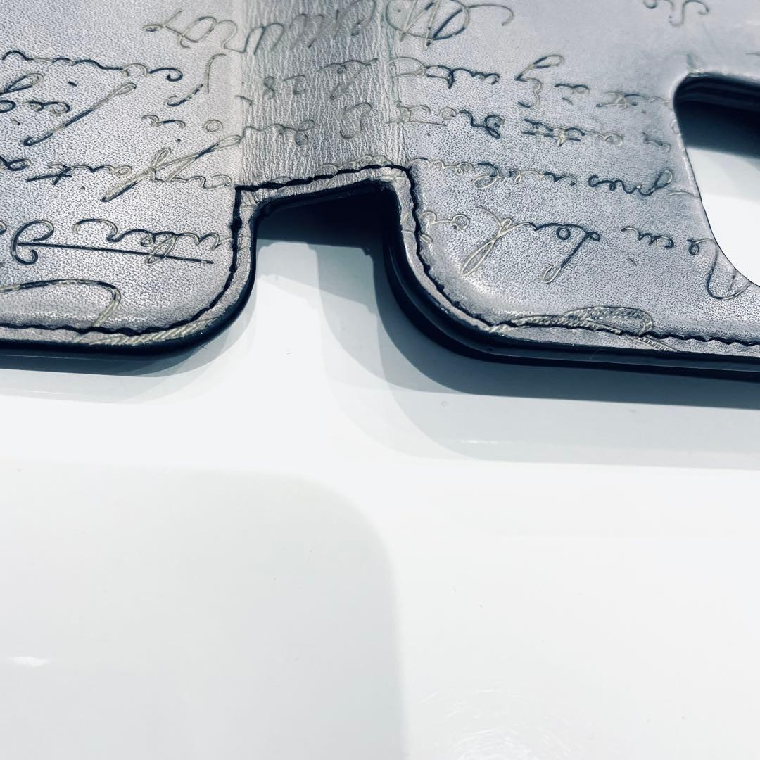 Y2505-189 ベルルッティ iPhoneケース カードポケット付 グレー - メルカリ