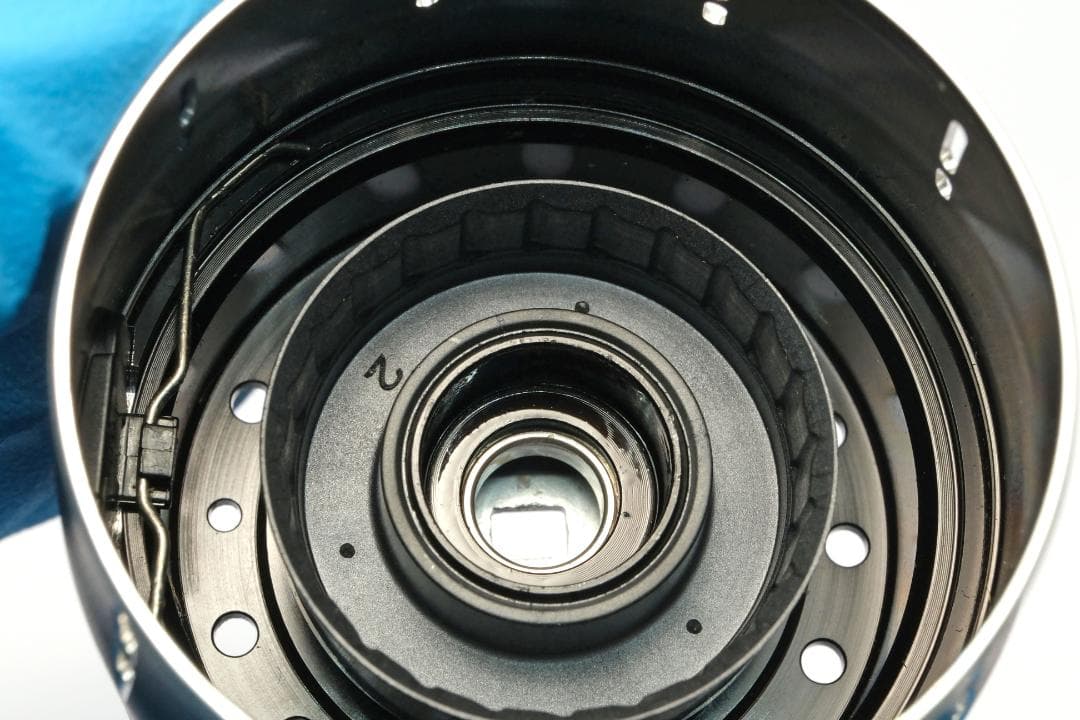 u*7様 ルビアス ST SF 2000SS-H LUVIAS ダイワ純正ベアリ - メルカリ