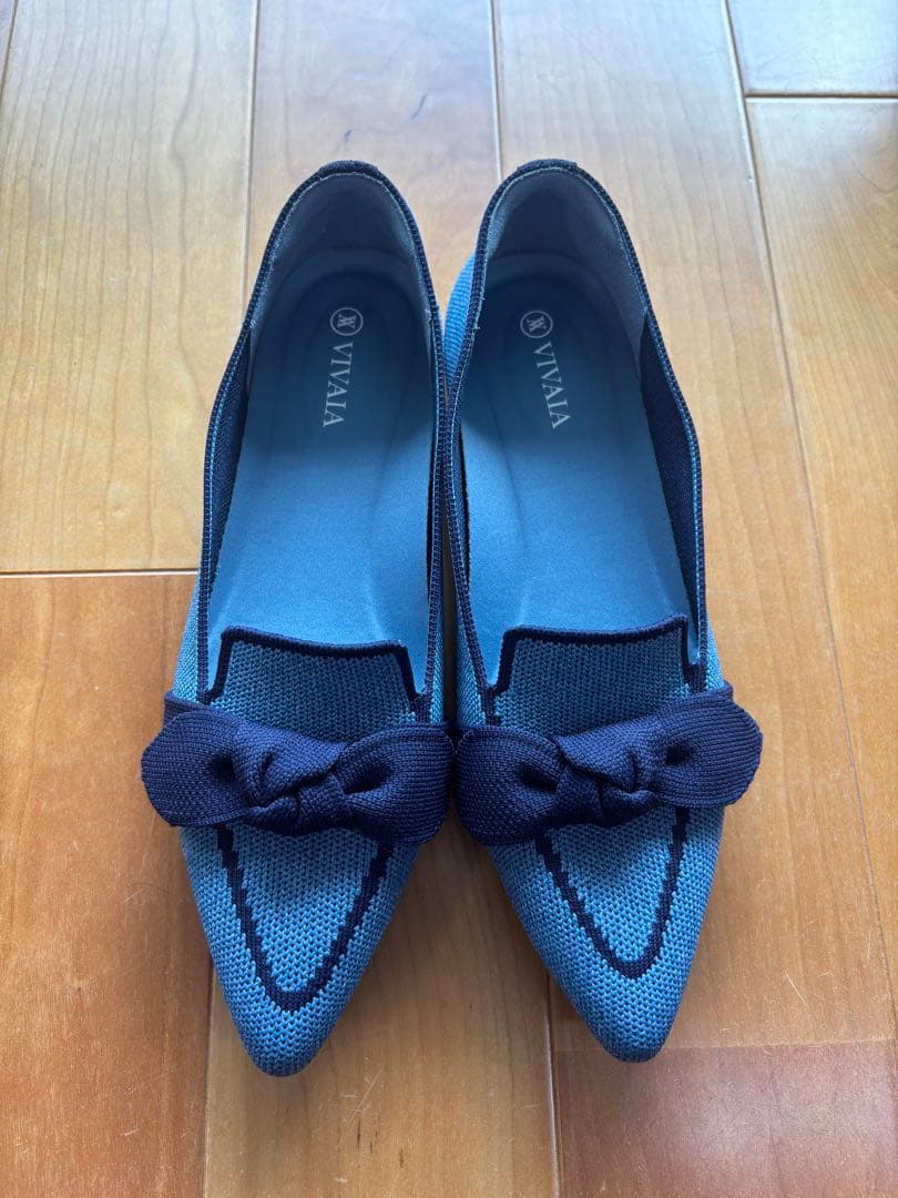 1度着用⭐︎VIVAIA ポインテッドトゥ リボン付き ローファー37 - メルカリ